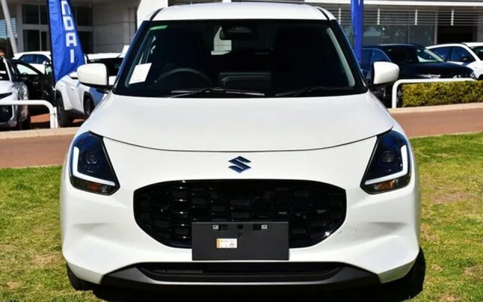 2026 Suzuki Swift UZ Hybrid Plus Pure White Pearl 1 Speed Constant Variable Hatchback