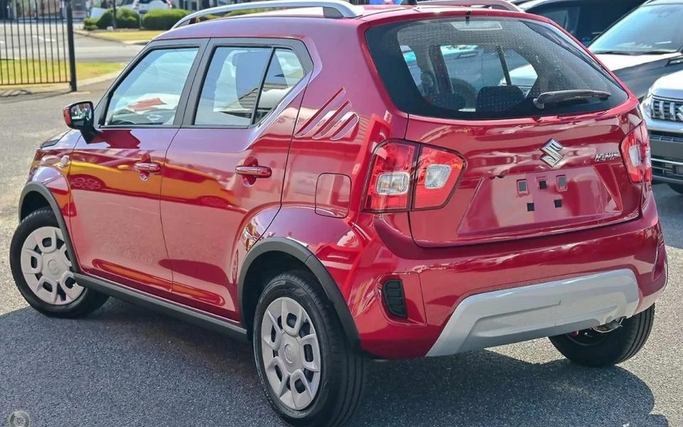 2024 Suzuki Ignis Burning Red Hatchback