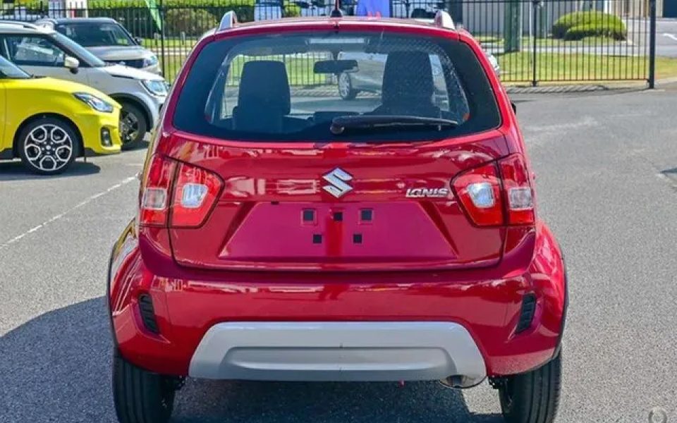 2024 Suzuki Ignis Burning Red Hatchback