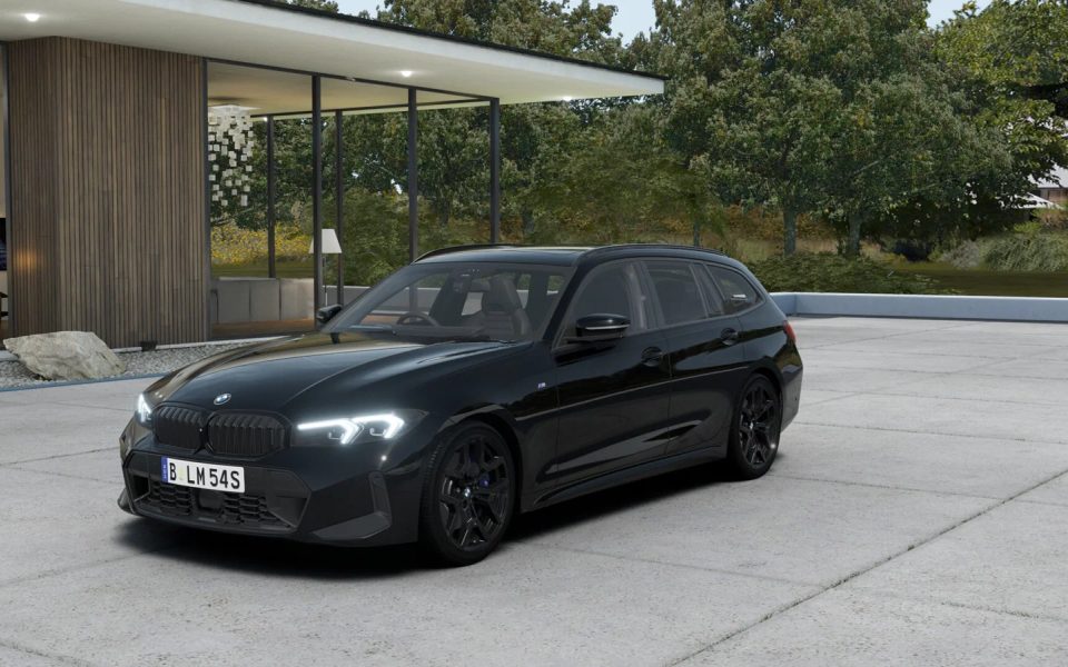 2026 BMW 330i Touring Automatic