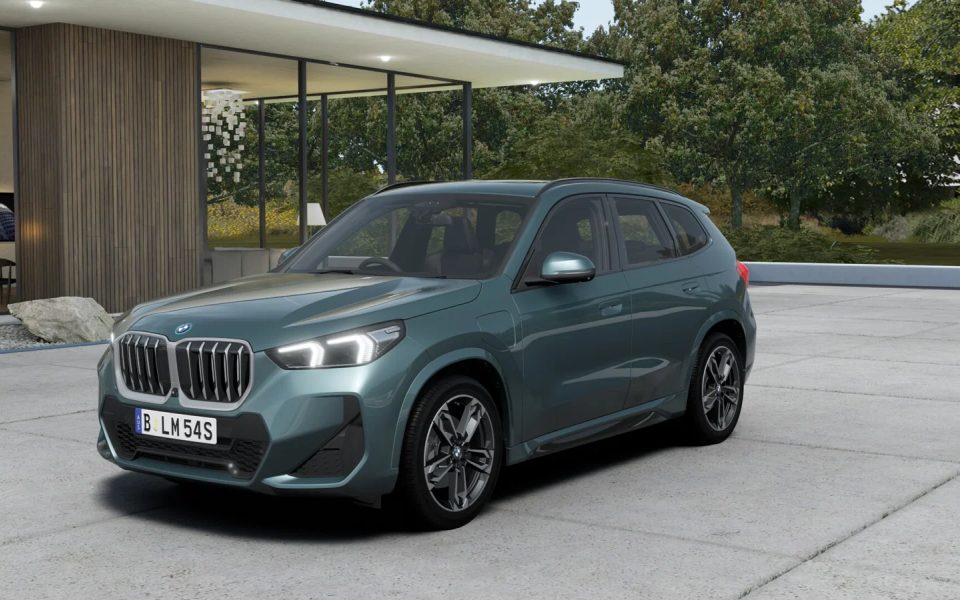2026 BMW X1 xDrive25e Automatic