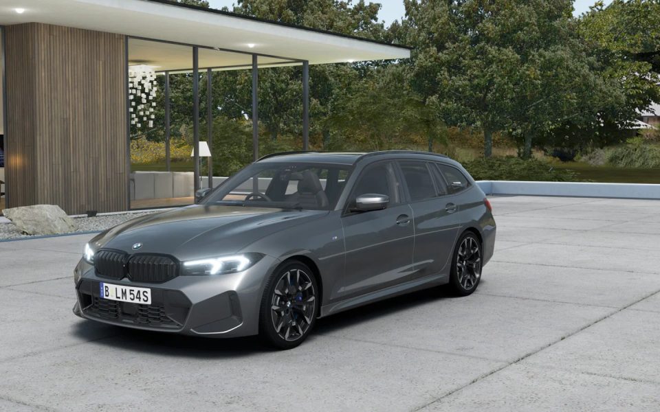 2026 BMW 330i Touring Automatic