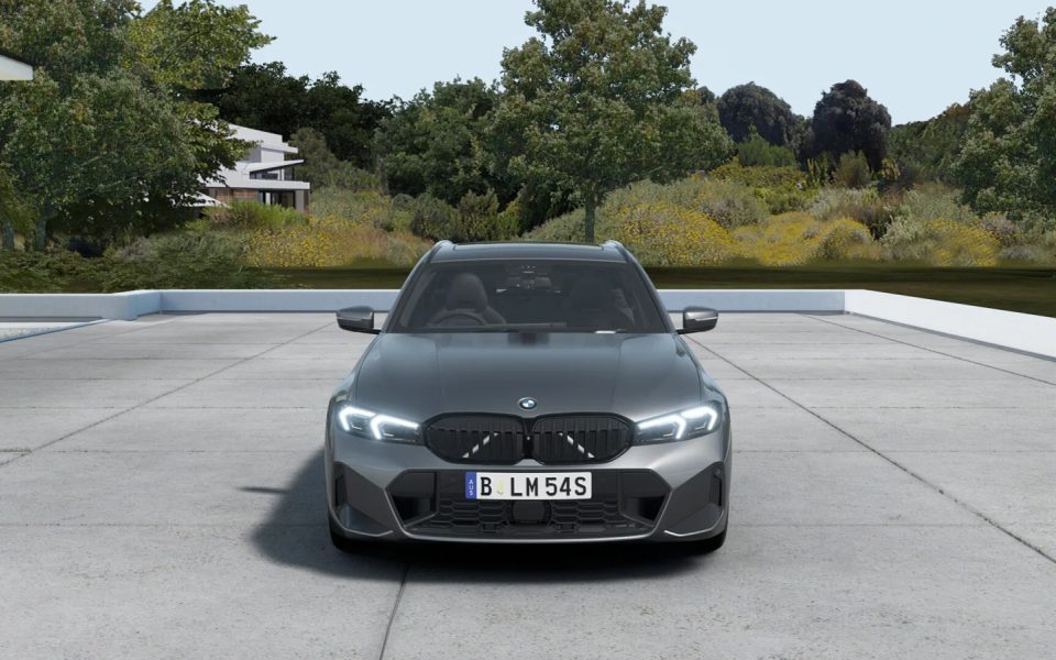 2026 BMW 330i Touring Automatic