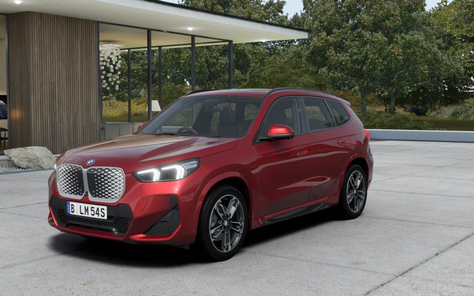 2026 BMW iX1 xDrive30 Automatic