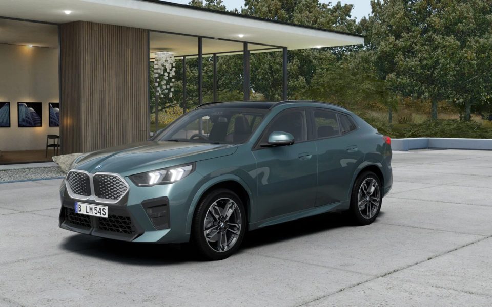 2026 BMW iX2 xDrive30 Automatic