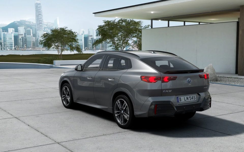 2026 BMW iX2 xDrive30 Automatic