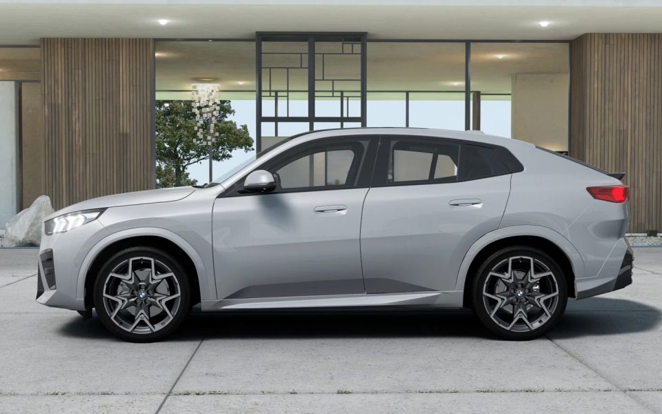 2026 BMW X2 sDrive20i Automatic