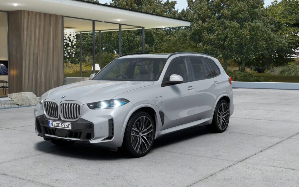 2026 BMW X5 xDrive50e Automatic