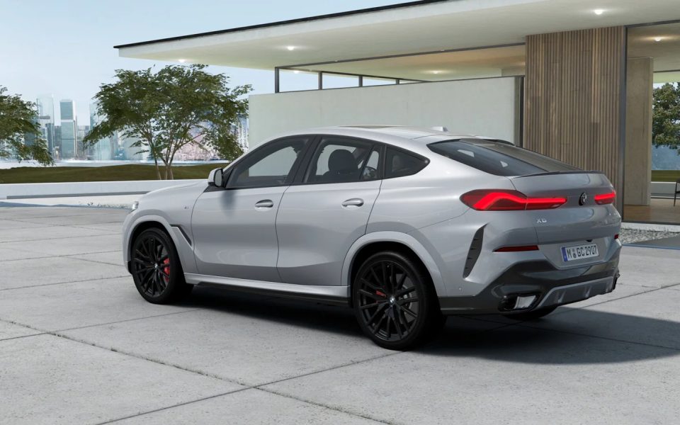 2026 BMW X6 xDrive30d Automatic