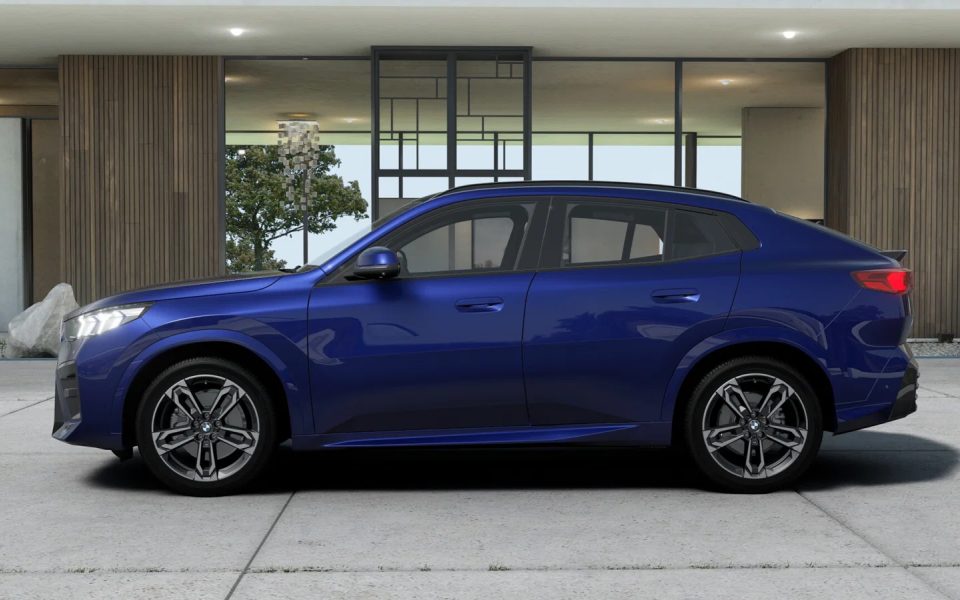 2026 BMW iX2 xDrive30 Automatic