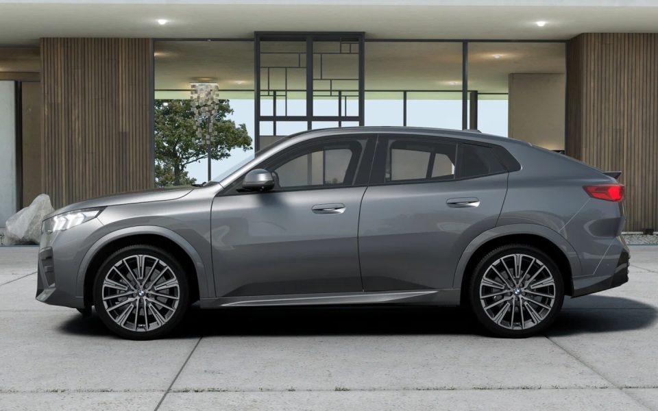 2026 BMW X2 sDrive20i Automatic