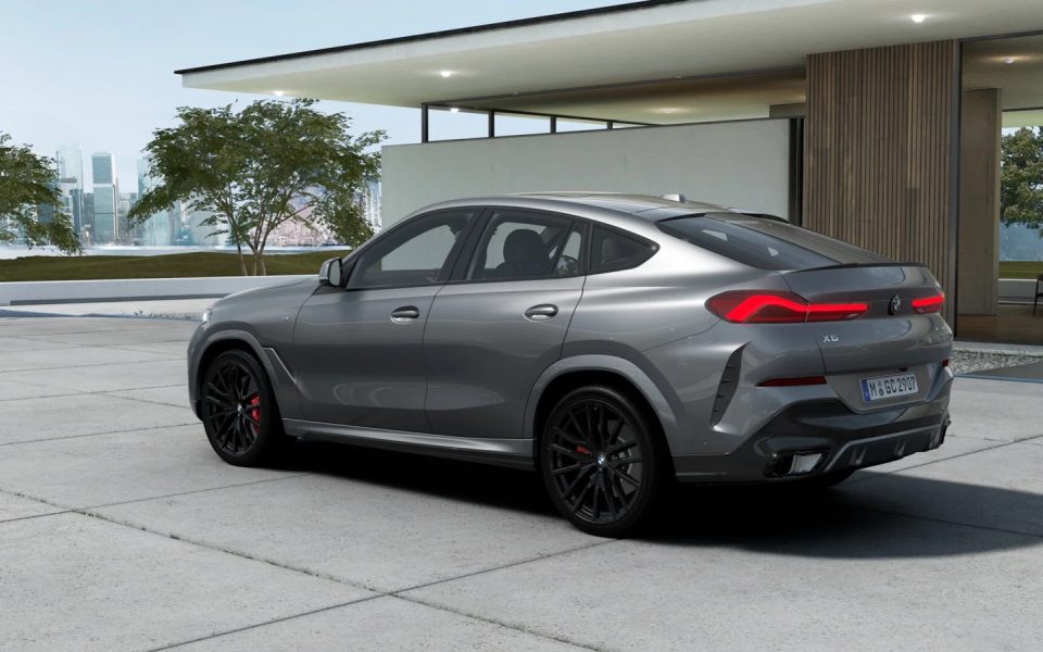 2026 BMW X6 xDrive40i Automatic