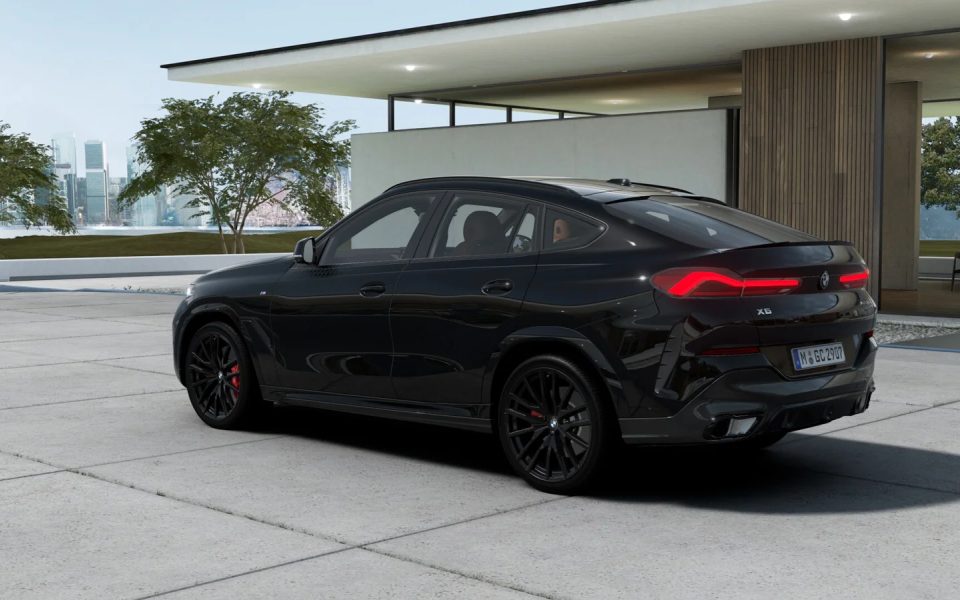 2026 BMW X6 xDrive30d Automatic
