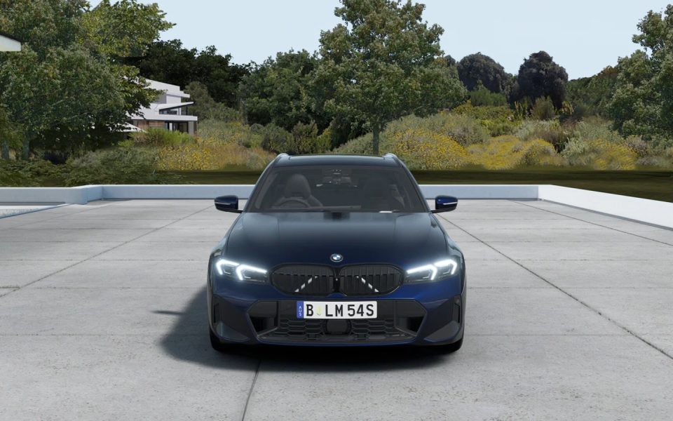 2026 BMW 330i Touring Automatic