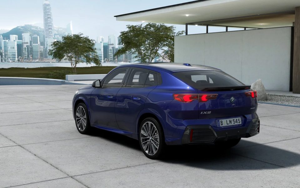 2026 BMW iX2 xDrive30 Automatic