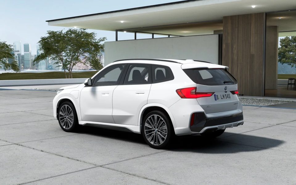 2026 BMW X1 xDrive25e Automatic