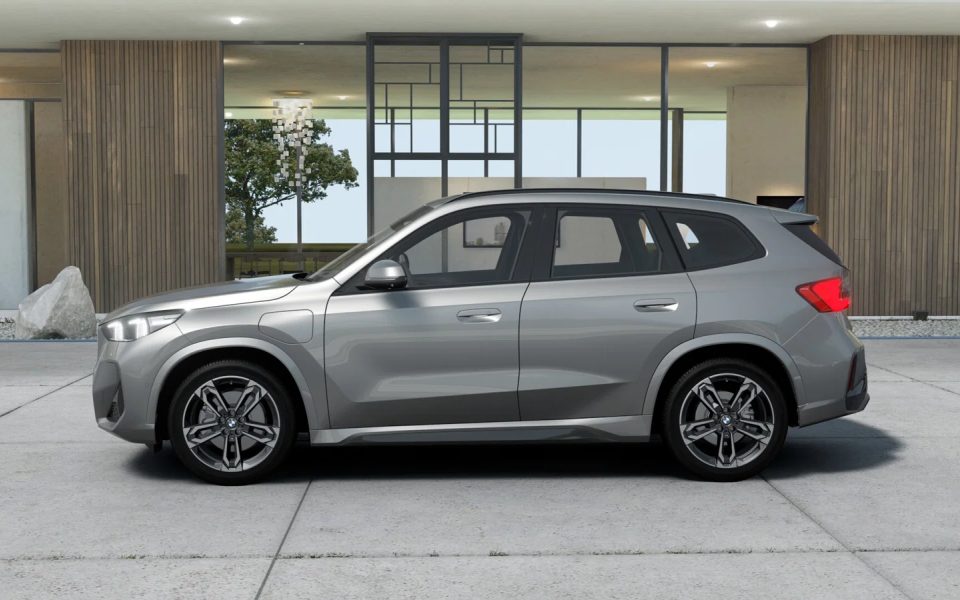 2026 BMW X1 xDrive25e Automatic