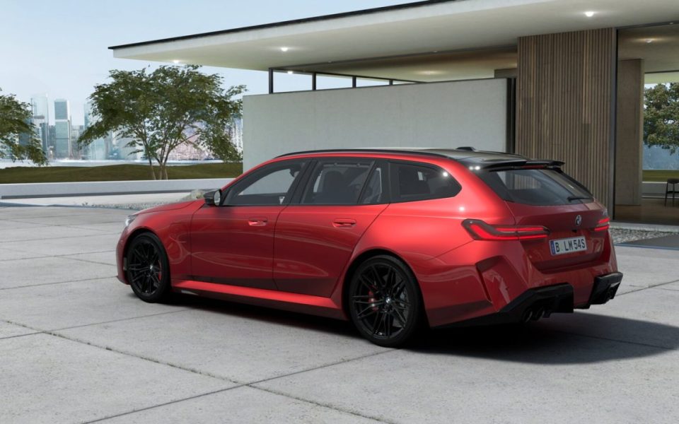 2026 BMW M5 Touring Automatic