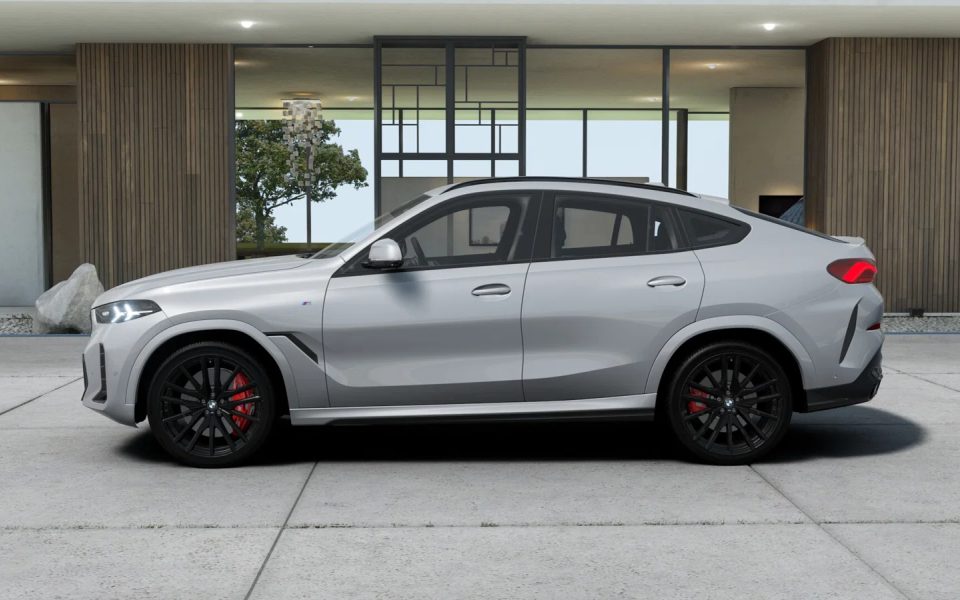 2026 BMW X6 xDrive30d Automatic