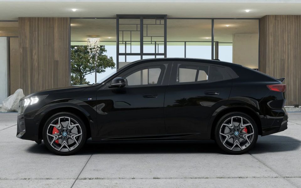 2024 BMW iX2 eDrive20 Automatic