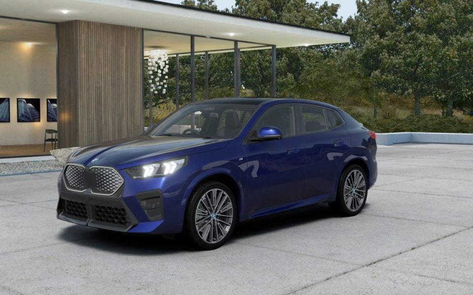 2024 BMW iX2 eDrive20 Automatic