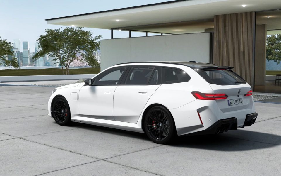 2026 BMW M5 Touring Automatic