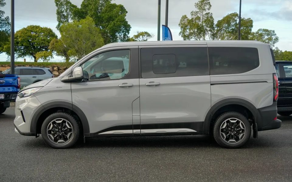2025 Ford Tourneo AV 2025.25MY Active SWB Grey 8 Speed Automatic Van Wagon