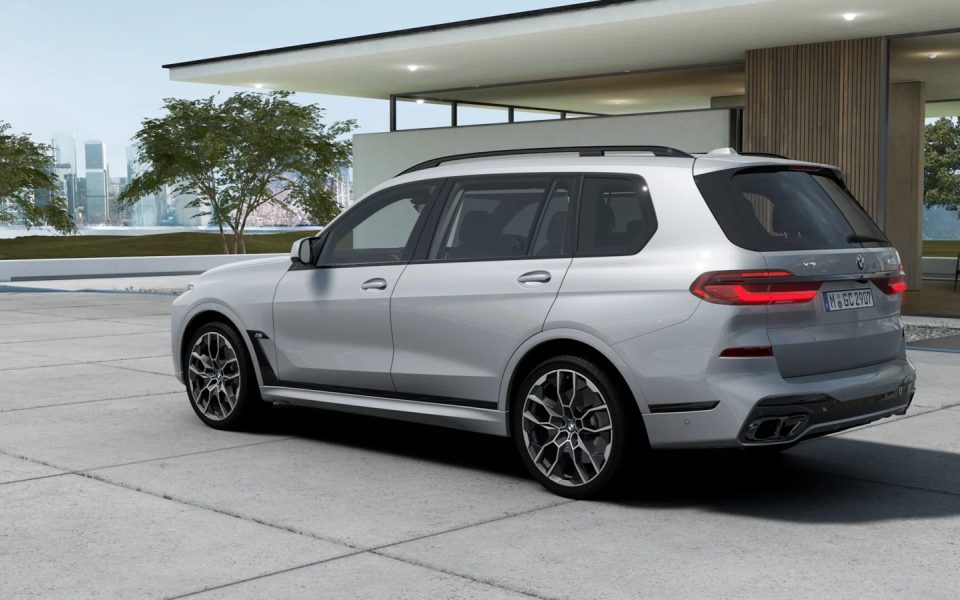 2026 BMW X7 M60i xDrive Automatic