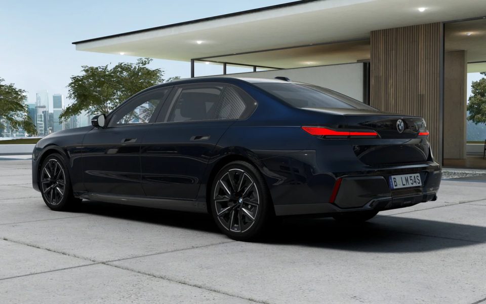 2026 BMW 740i Sedan Automatic