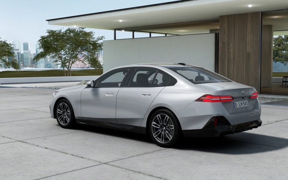 2025 BMW 520i Sedan Automatic