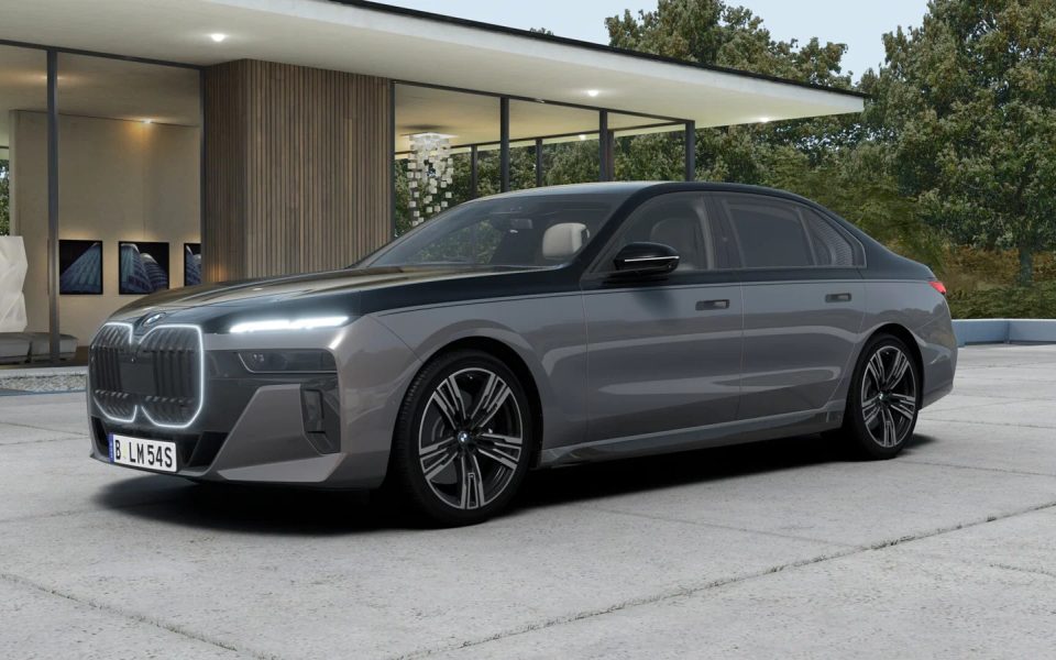 2026 BMW 740i Sedan Automatic