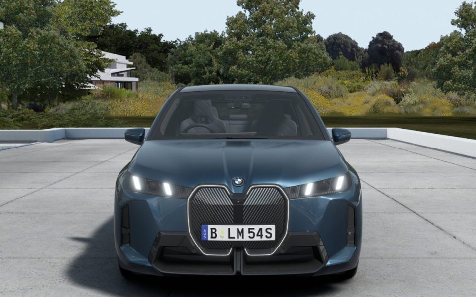2025 BMW iX xDrive45 Automatic