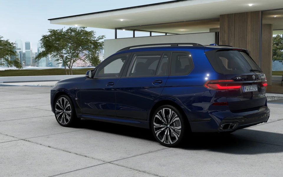 2025 BMW X7 M60i xDrive Automatic