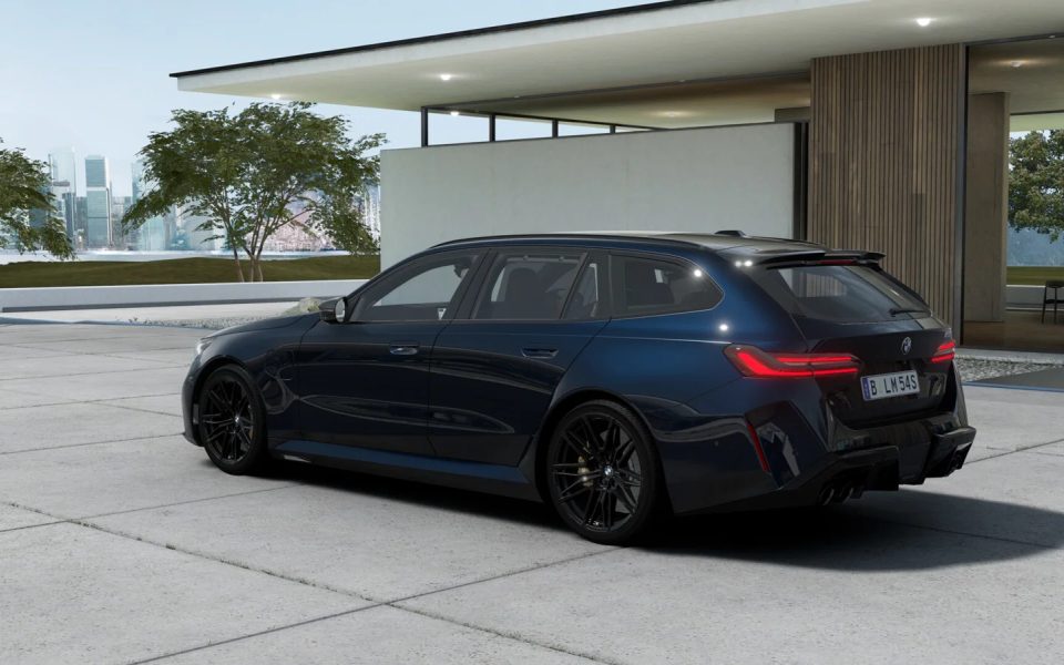 2025 BMW M5 Touring Automatic