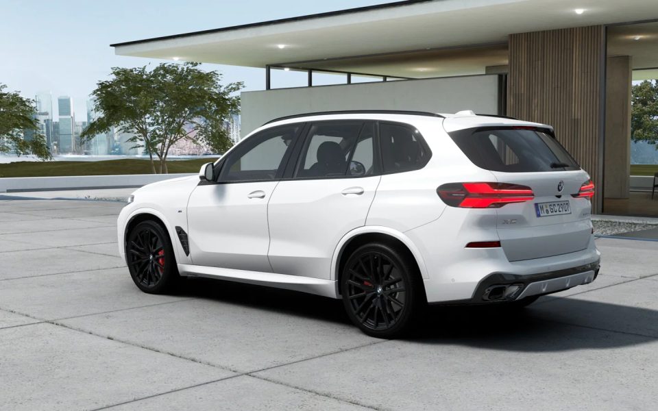 2025 BMW X5 xDrive40i Automatic