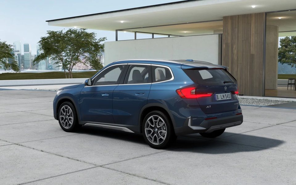 2025 BMW X1 xDrive20i Automatic