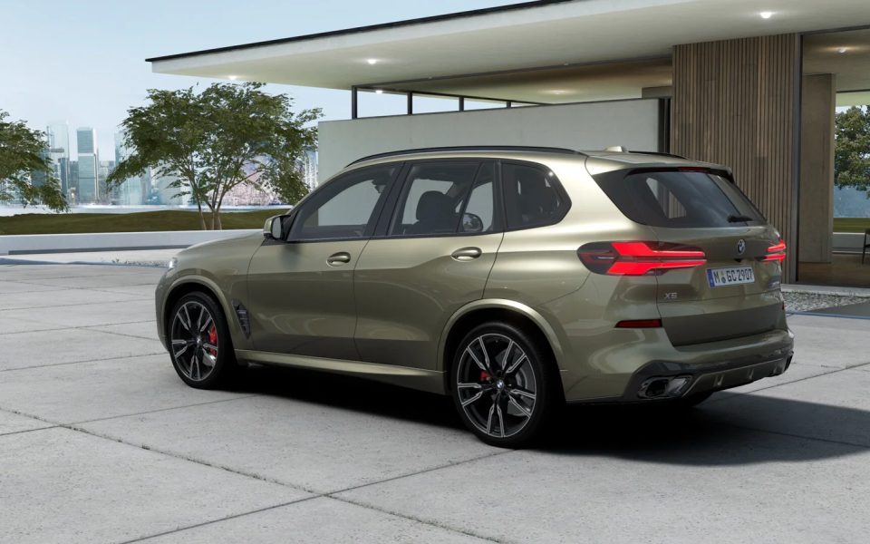 2025 BMW X5 M60i xDrive Automatic