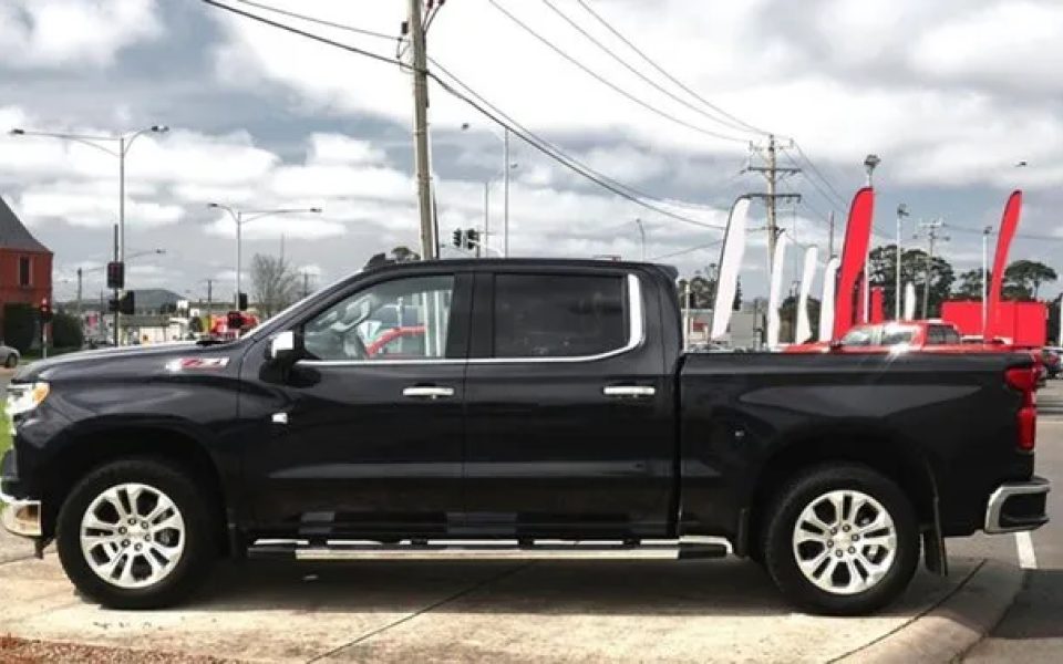 2025 Chevrolet Silverado T1 MY25 1500 LTZ Premium Pickup Crew Cab W/Tech Pack Black 10 Speed