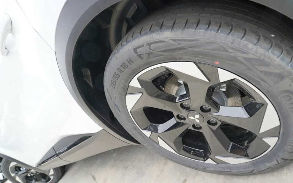 2025 Mitsubishi ASX XE 25MY Aspire DCT Crystal White 7 Speed Sports Automatic Dual Clutch Wagon