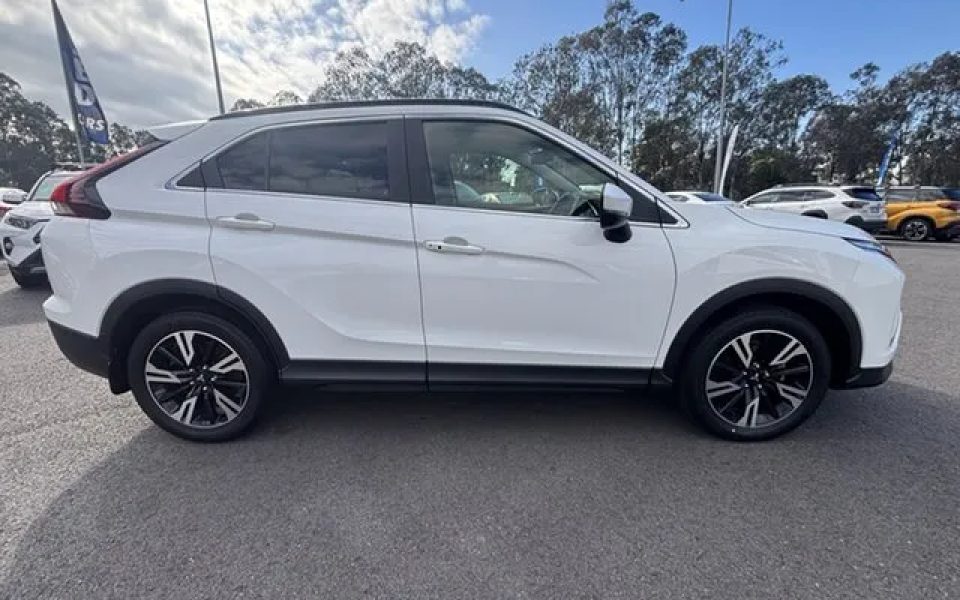 2023 Mitsubishi Eclipse Cross YB MY23 LS 2WD White 8 Speed Constant Variable Wagon