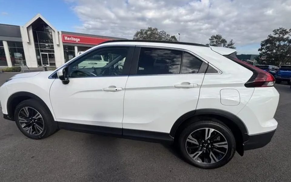 2023 Mitsubishi Eclipse Cross YB MY23 LS 2WD White 8 Speed Constant Variable Wagon