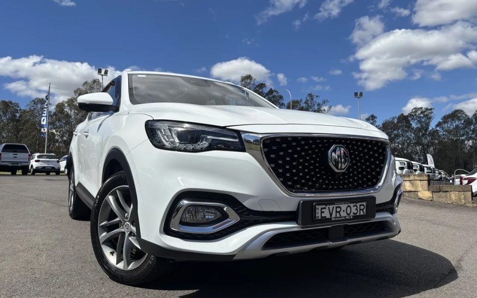 2022 MG HS SAS23 MY22 Essence DCT FWD White 7 Speed Sports Automatic Dual Clutch Wagon
