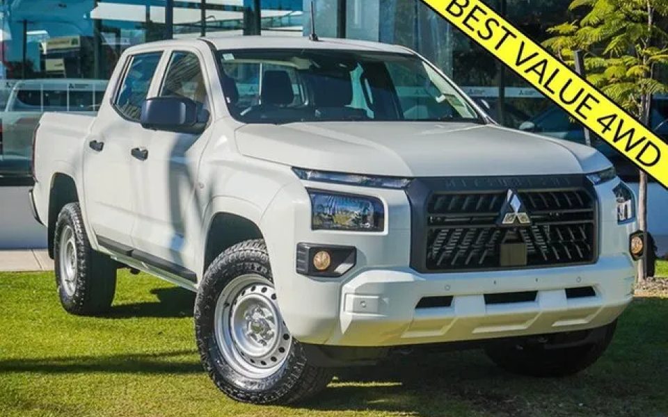 2025 Mitsubishi Triton MV MY25 GLX Pick-up Double Cab 4x4 White 6 Speed Sports Automatic Utility