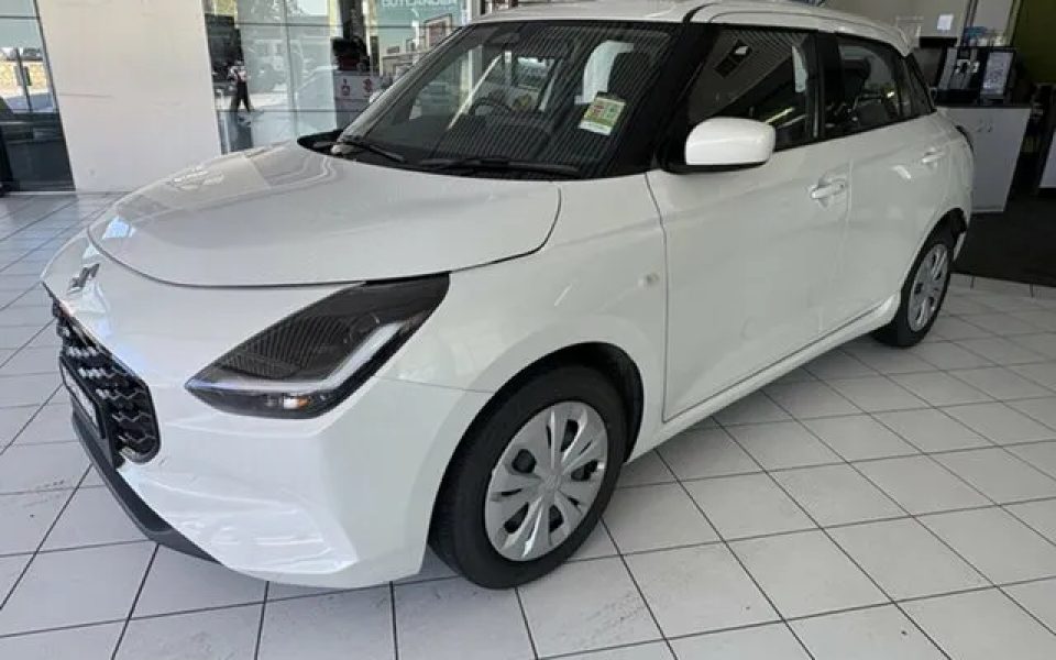 2025 Suzuki Swift UZ Hybrid Pure White 1 Speed Constant Variable Hatchback