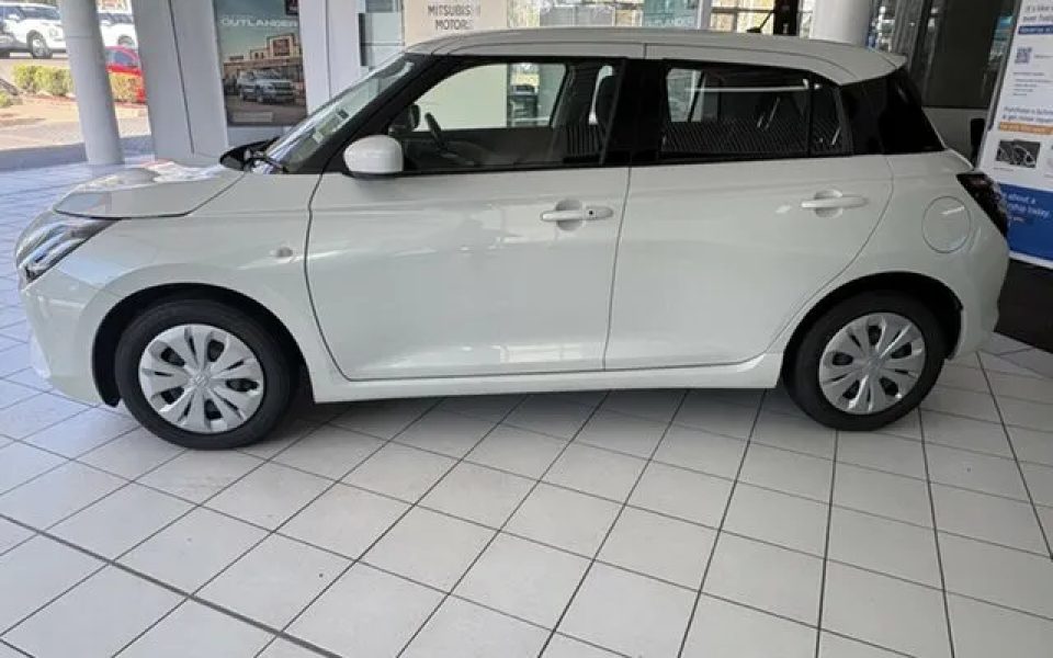 2025 Suzuki Swift UZ Hybrid Pure White 1 Speed Constant Variable Hatchback