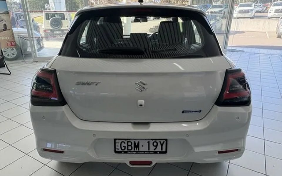 2025 Suzuki Swift UZ Hybrid Pure White 1 Speed Constant Variable Hatchback