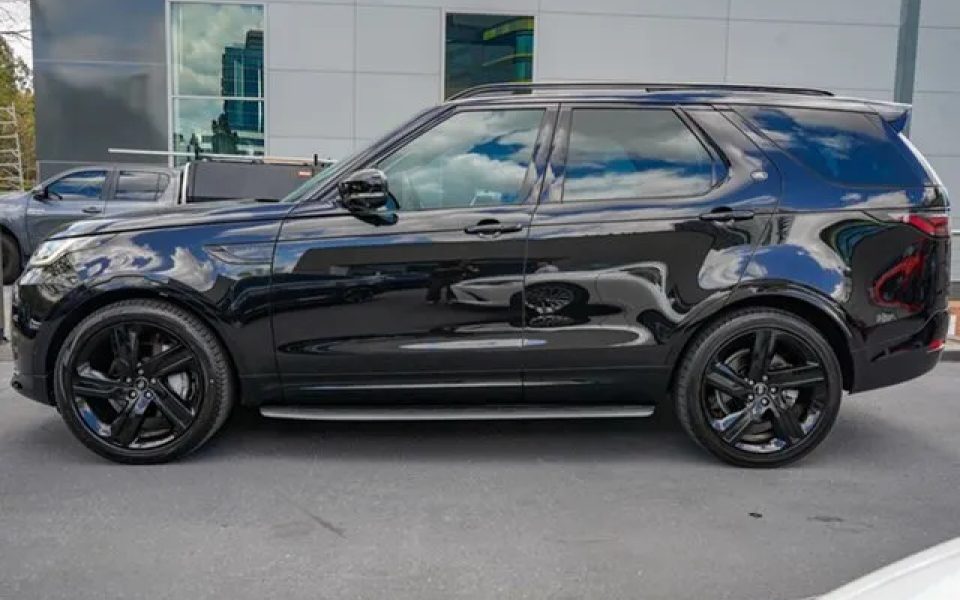 2023 Land Rover Discovery Series 5 L462 24MY D300 Dynamic HSE Black 8 Speed Sports Automatic Wagon