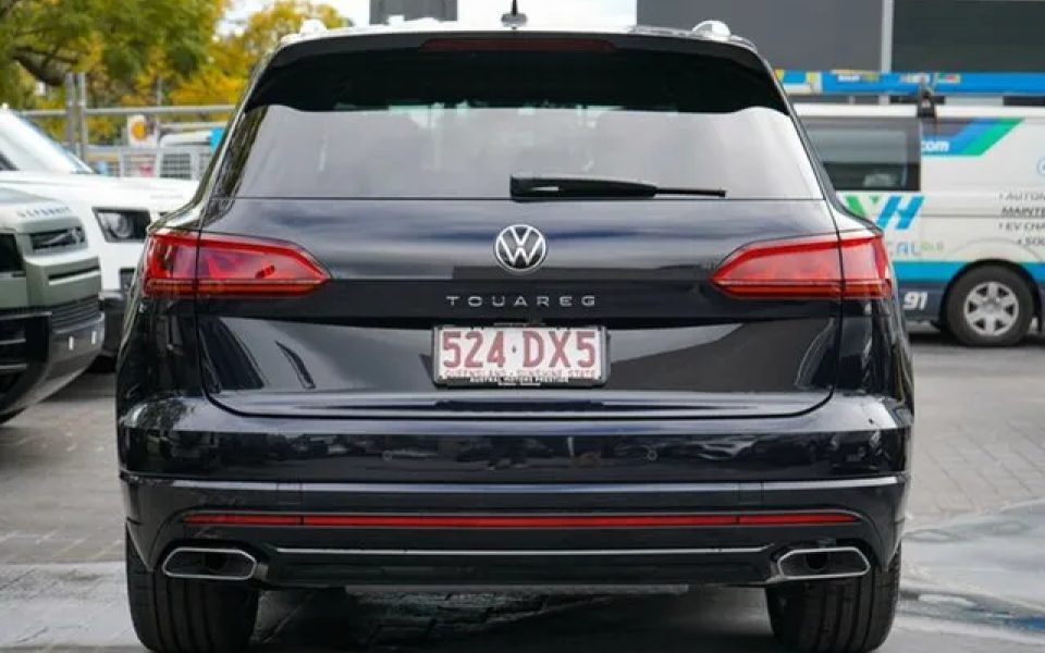 2022 Volkswagen Touareg CR MY22 210TDI Tiptronic 4MOTION R-Line Black 8 Speed Sports Automatic Wagon