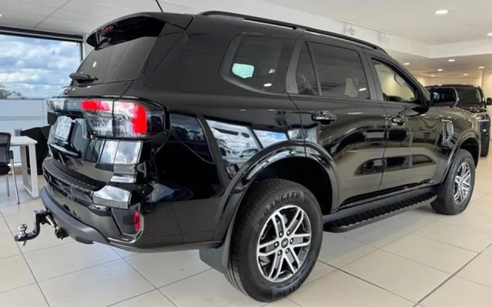2025 Ford Everest UB 2025.50MY Trend FullTime 4WD DR Black 10 Speed Sports Automatic SUV