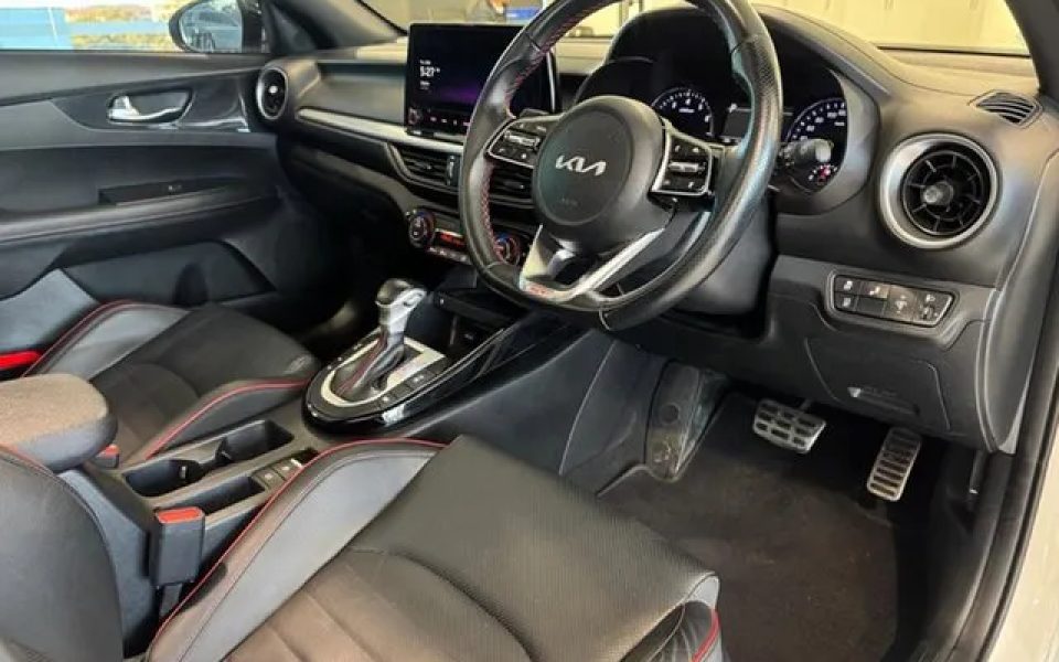 2023 Kia Cerato BD MY24 GT DCT White 7 Speed Sports Automatic Dual Clutch Sedan